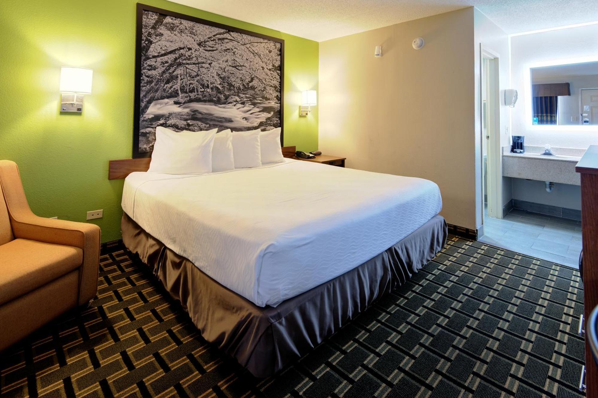 Super 8 By Wyndham Knoxville West/Farragut Eksteriør billede