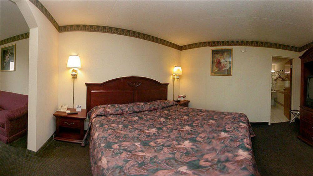 Super 8 By Wyndham Knoxville West/Farragut Eksteriør billede
